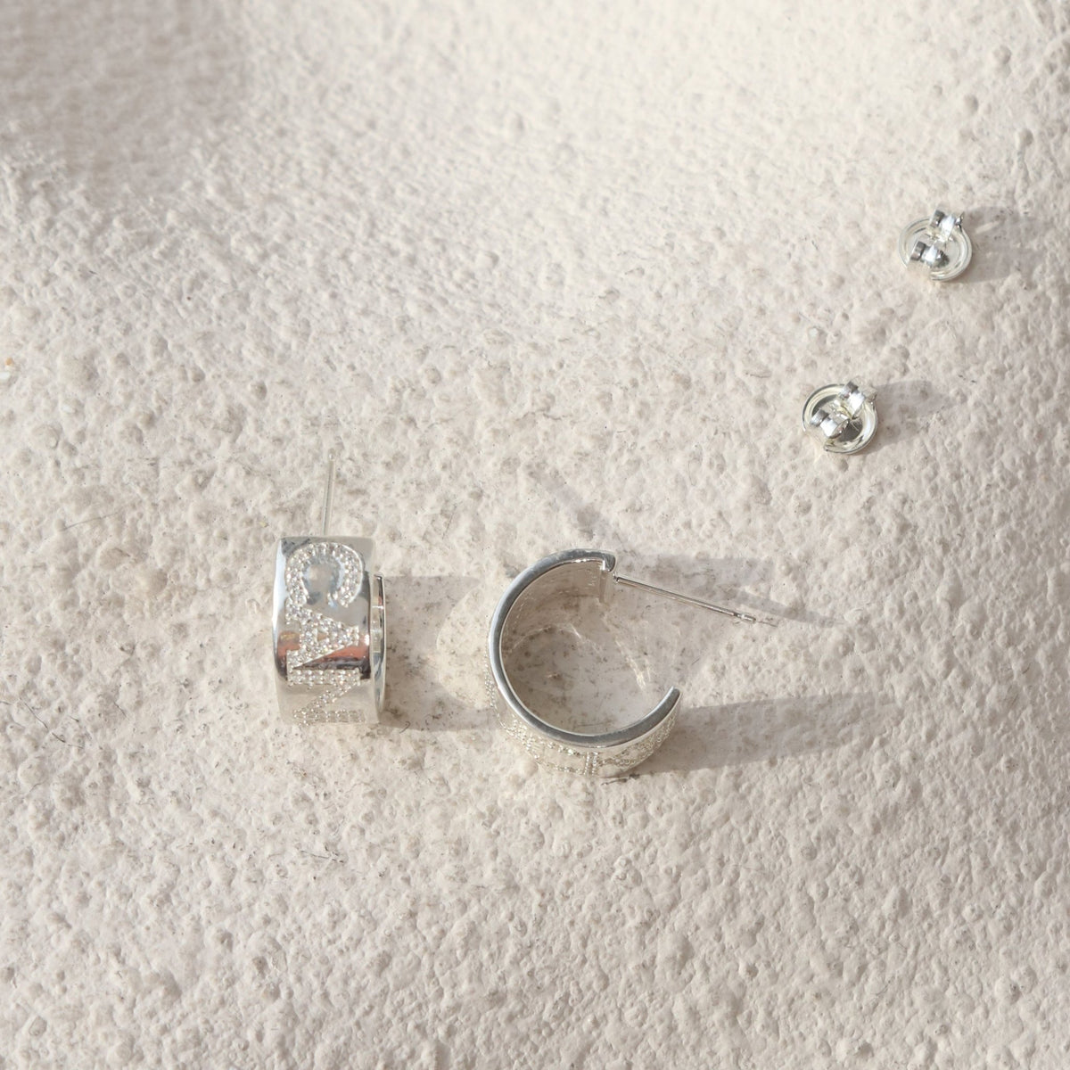 Vancouver Canucks Pavé Cigar Band Hoop Earrings - SO PRETTY CARA COTTER