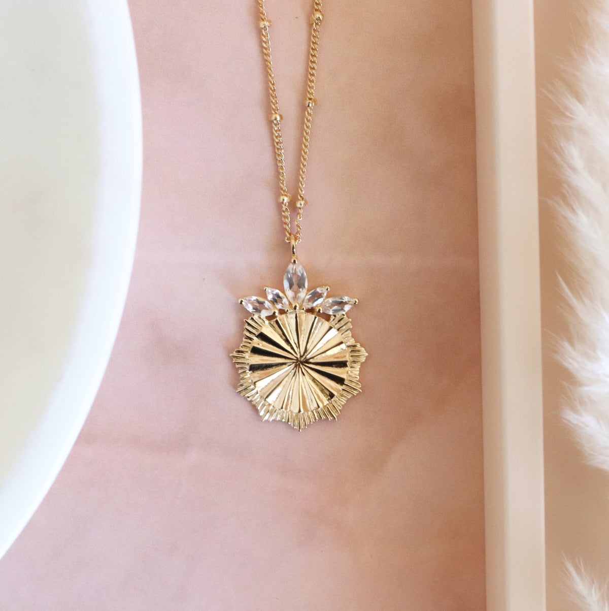 BELIEVE SOLEIL PENDANT NECKLACE - WHITE TOPAZ &amp; GOLD - SO PRETTY CARA COTTER