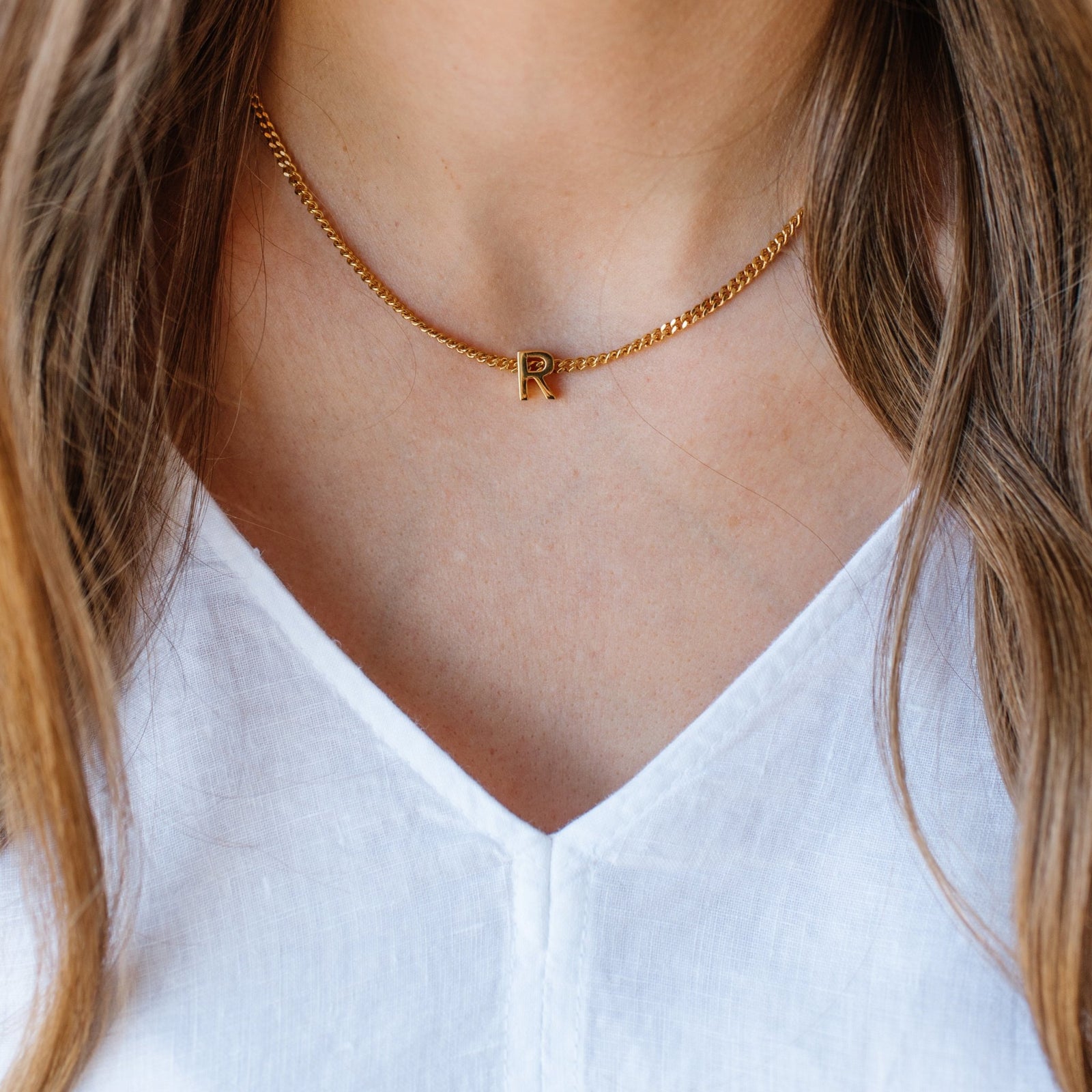 CHARMED INITIAL - R - GOLD OR SILVER - SO PRETTY CARA COTTER