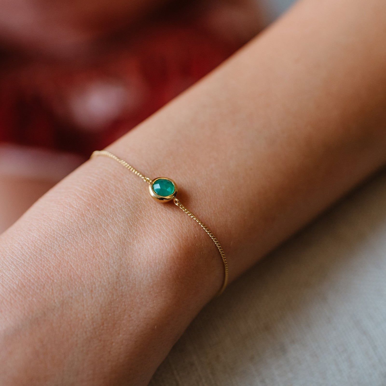 DAINTY LEGACY BRACELET - GREEN ONYX & GOLD - SO PRETTY CARA COTTER