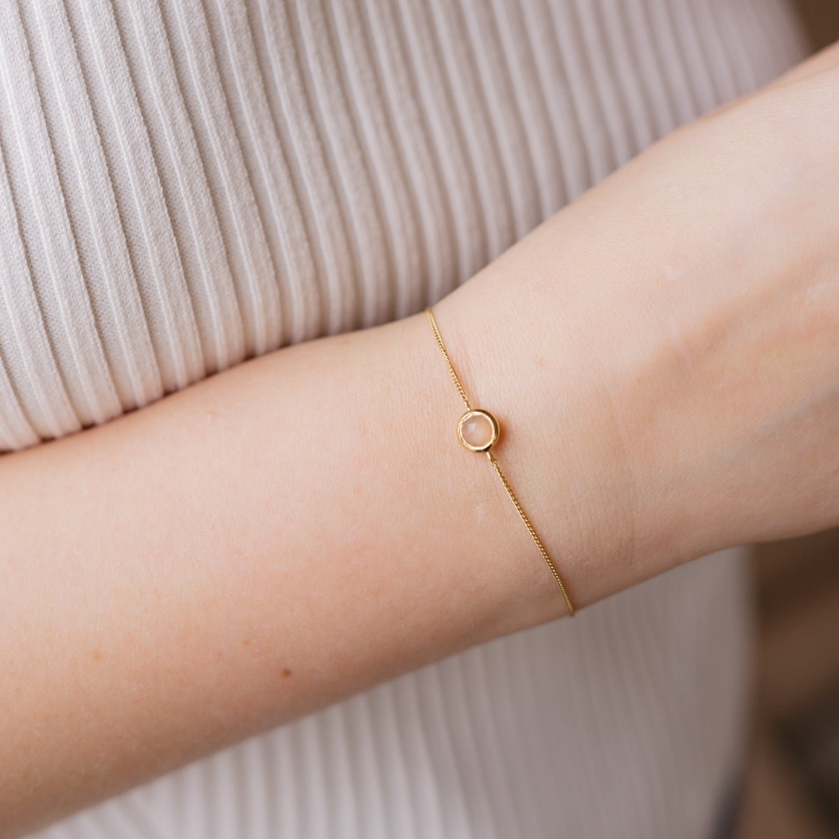 DAINTY LEGACY BRACELET - PEACH MOONSTONE & GOLD - SO PRETTY CARA COTTER