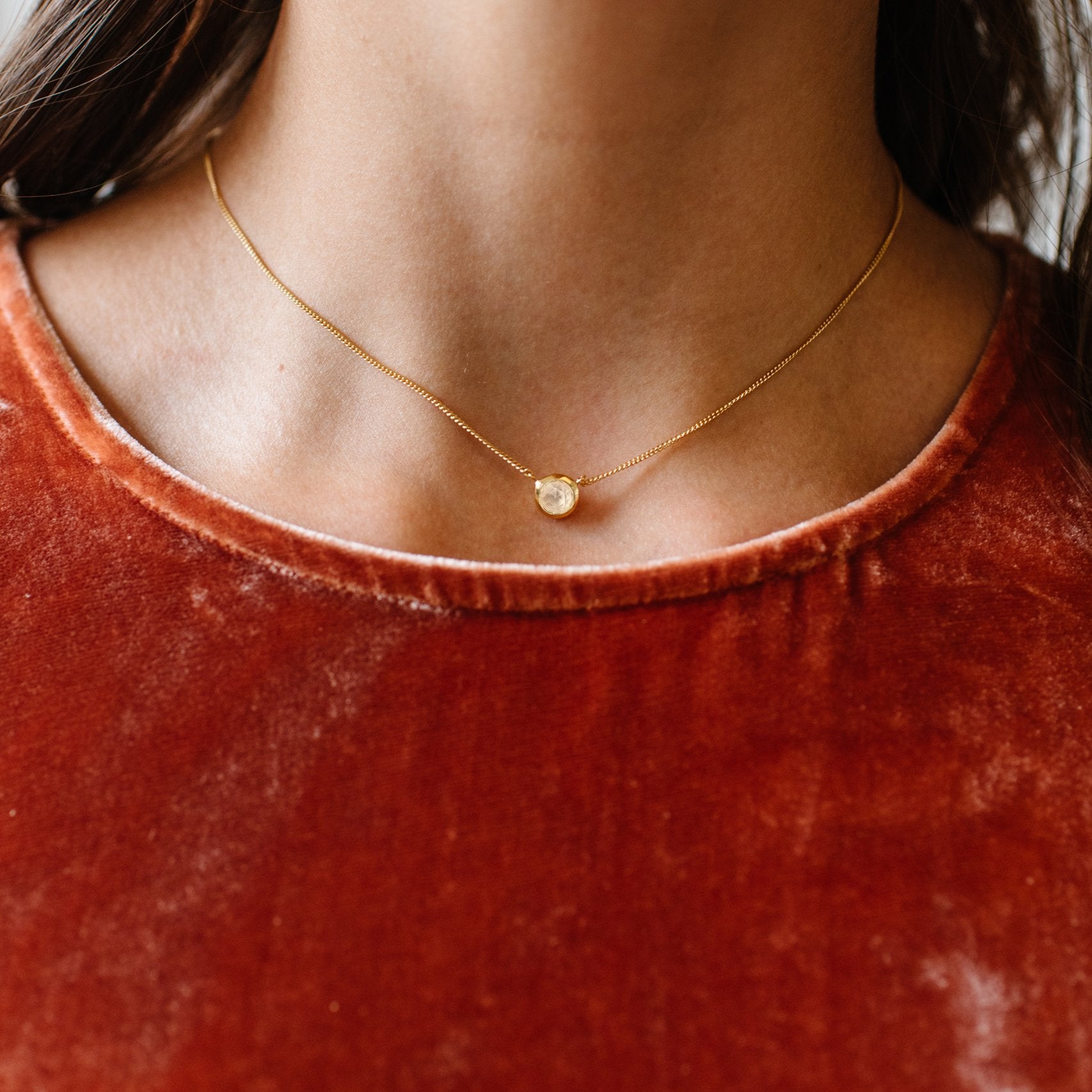 DAINTY LEGACY NECKLACE - WHITE TOPAZ & GOLD - SO PRETTY CARA COTTER