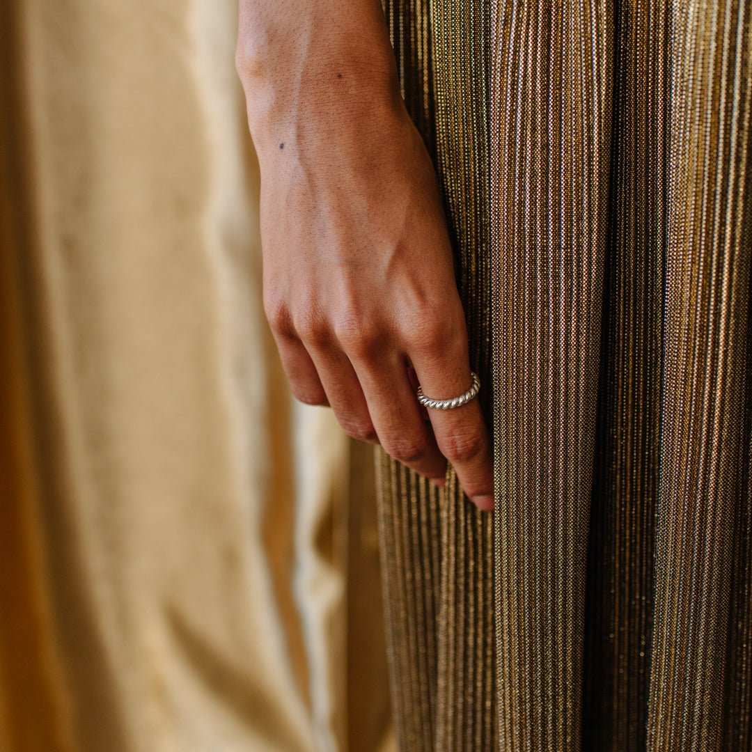 LUXE FEARLESS CABLE LINK BAND - SILVER - SO PRETTY CARA COTTER