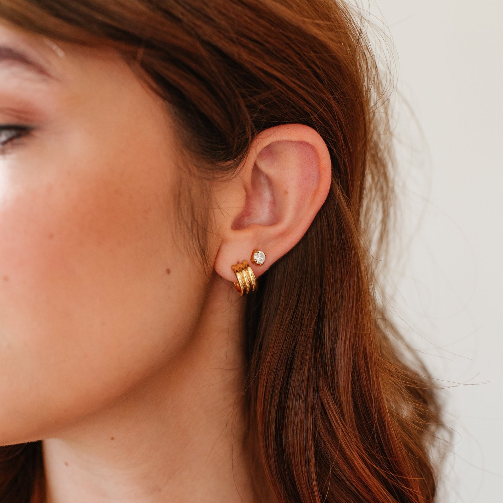 FEARLESS ARC HUGGIE HOOPS - GOLD - SO PRETTY CARA COTTER