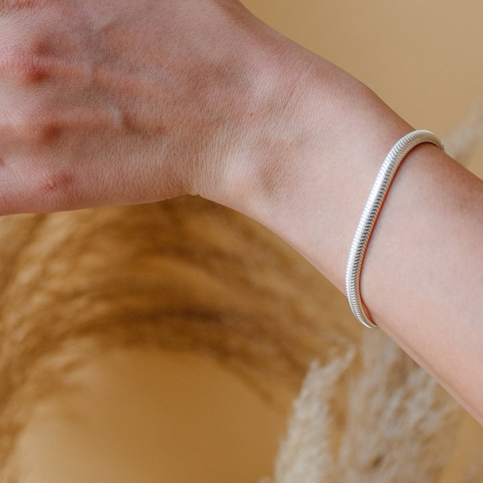 FEARLESS COBRA BRACELET - SILVER - SO PRETTY CARA COTTER