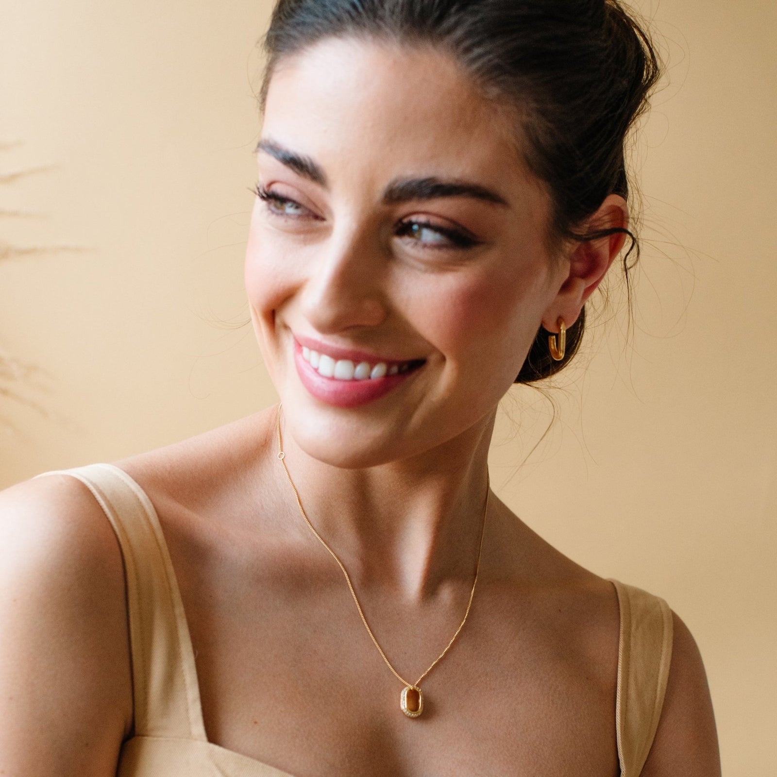 LOVE ETERNITY OVAL PENDANT NECKLACE - CUBIC ZIRCONIA & GOLD - SO PRETTY CARA COTTER