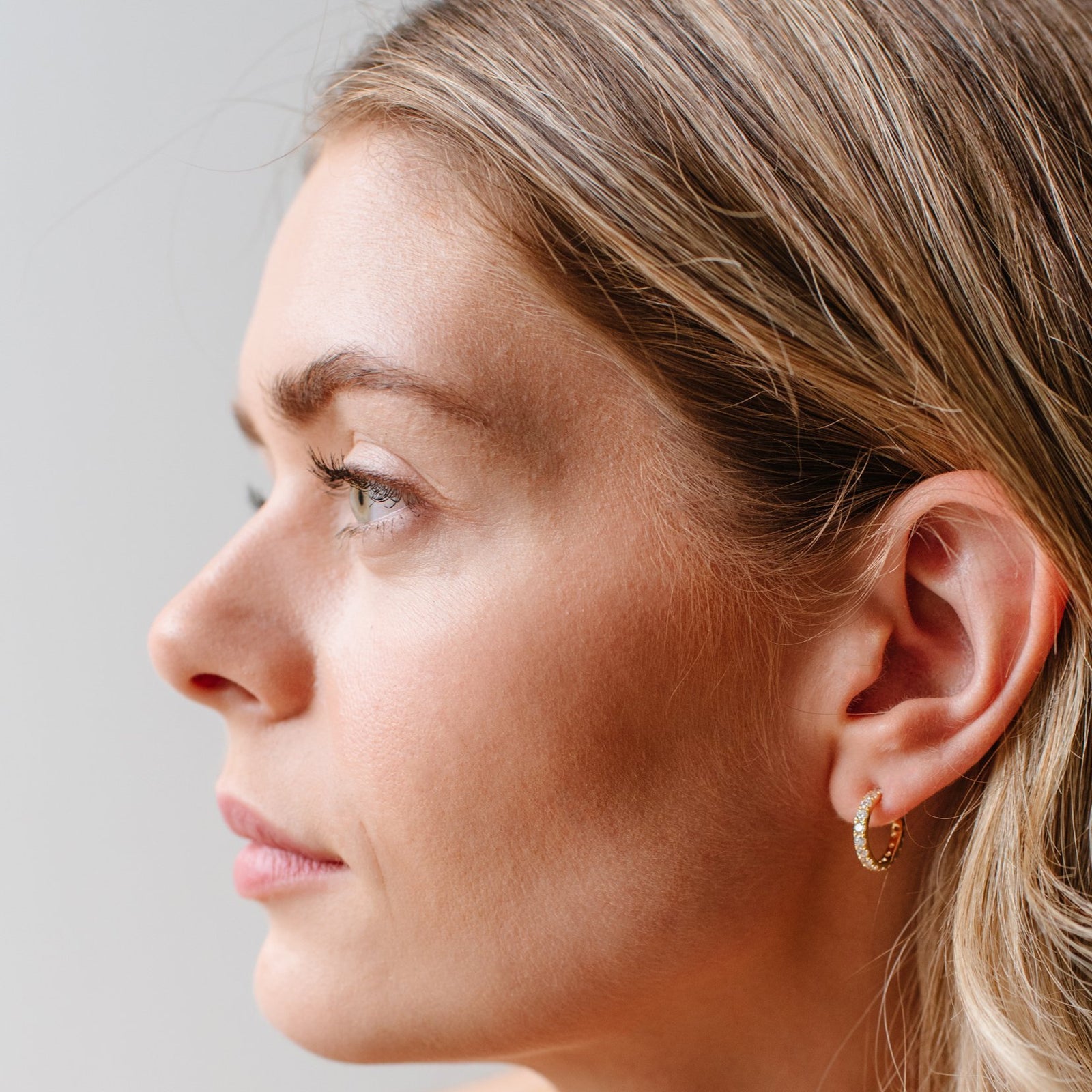 LOVE HUGGIE HOOPS - CUBIC ZIRCONAI & GOLD - SO PRETTY CARA COTTER