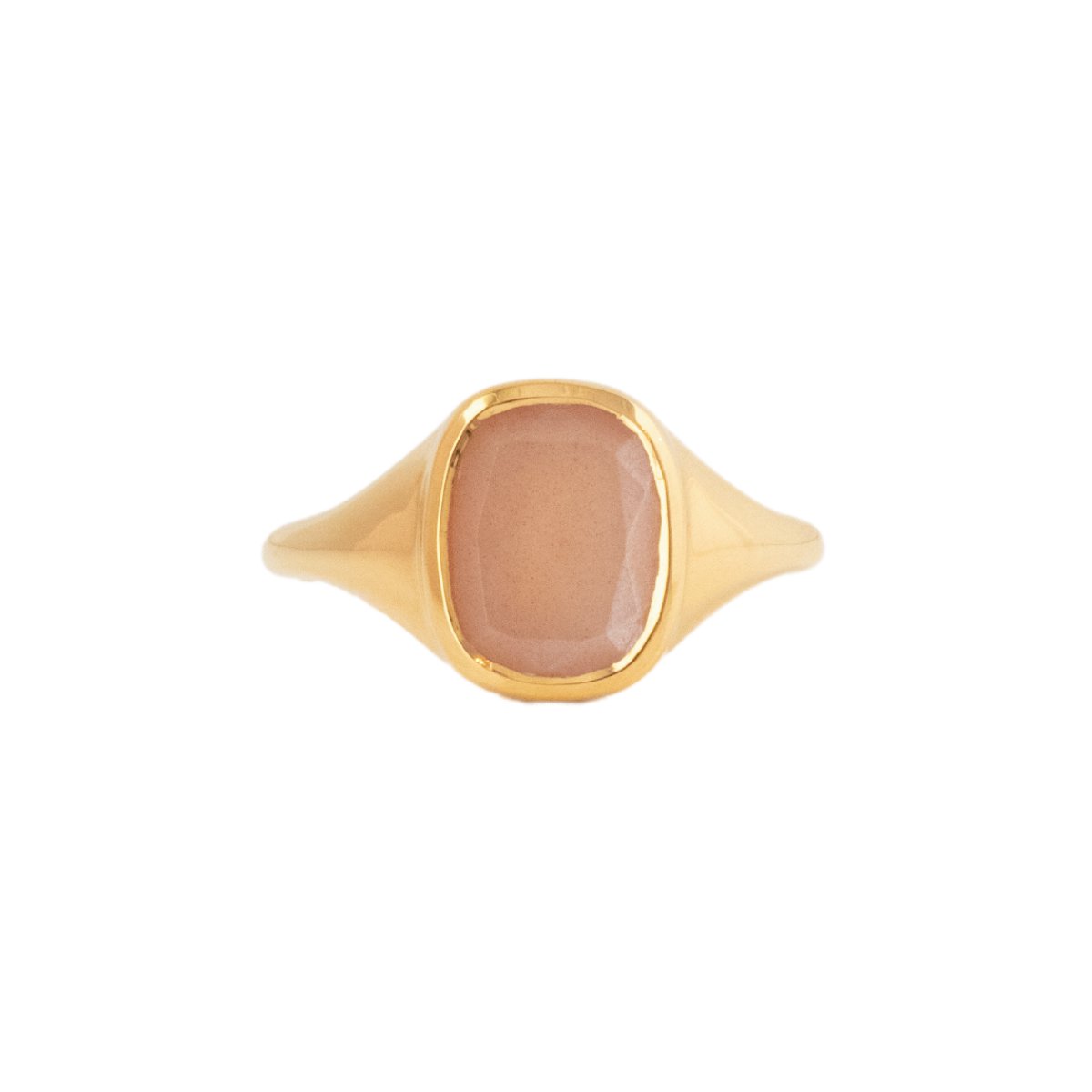 LOVE VINTAGE SIGNET RING - PEACH MOONSTONE & GOLD - SO PRETTY CARA