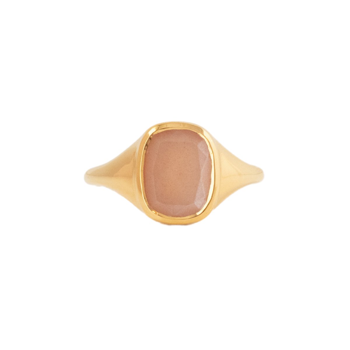 LOVE VINTAGE SIGNET RING - PEACH MOONSTONE & GOLD - SO PRETTY CARA COTTER