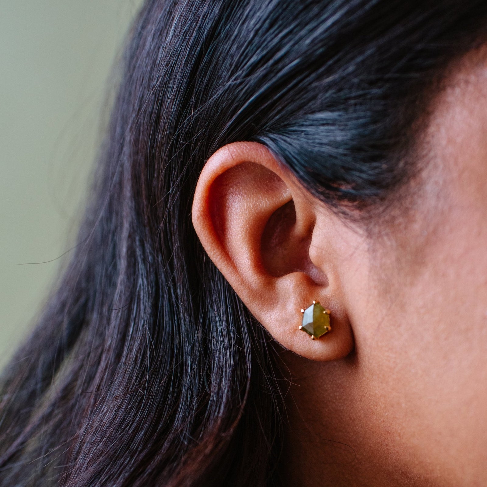 MINI HONOUR STUD EARRINGS - JUNIPER VASONITE & GOLD - SO PRETTY CARA COTTER