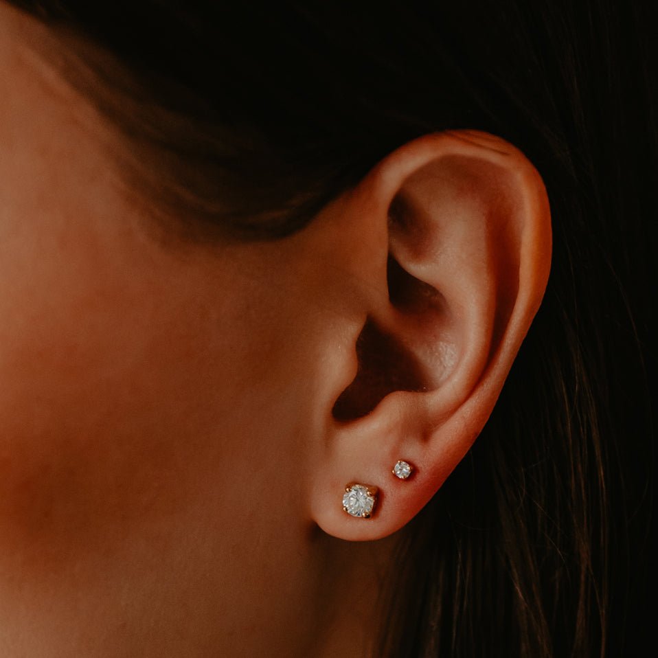 MINI LOVE SOLITAIRE STUDS - GOLD - SO PRETTY CARA COTTER