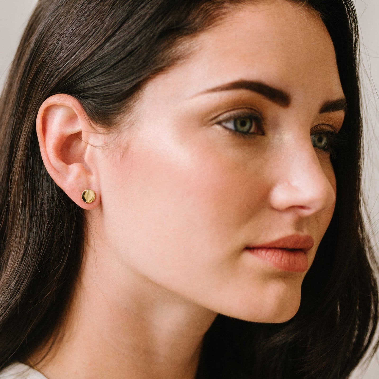 MINI POISE CIRCLE STUDS - GOLD - SO PRETTY CARA COTTER