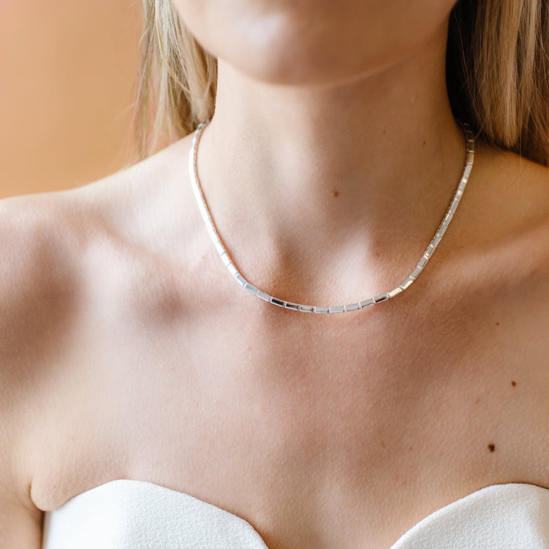 POISE BAR NECKLACE - SILVER - SO PRETTY CARA COTTER