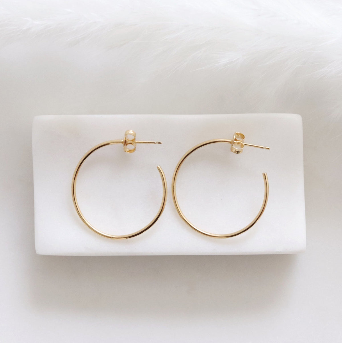 POISE HOOPS - GOLD - SO PRETTY CARA COTTER