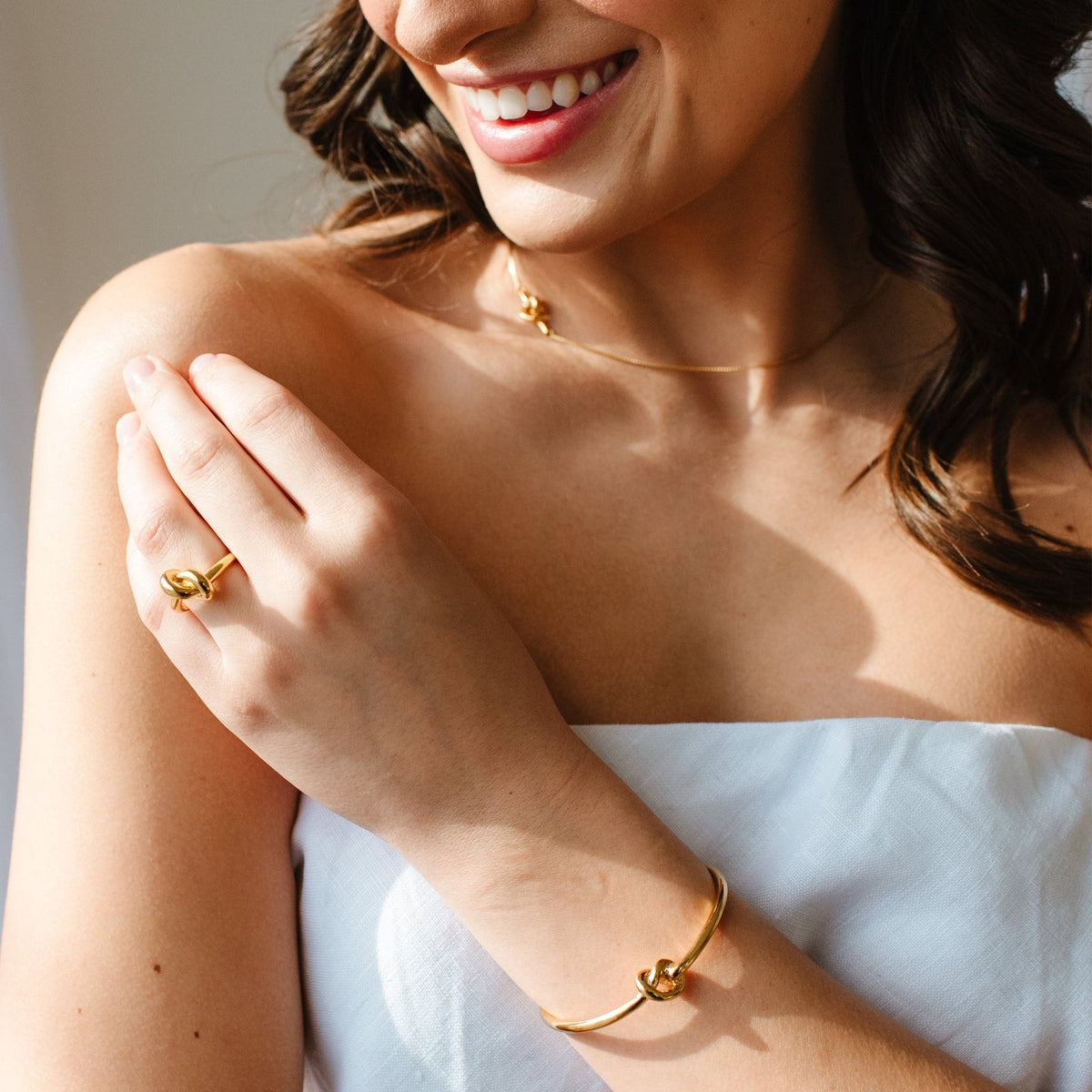 POISE KNOT COCKTAIL RING - GOLD - SO PRETTY CARA COTTER