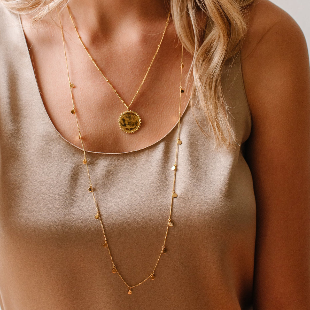POISE LONG DISK NECKLACE - GOLD - SO PRETTY CARA COTTER