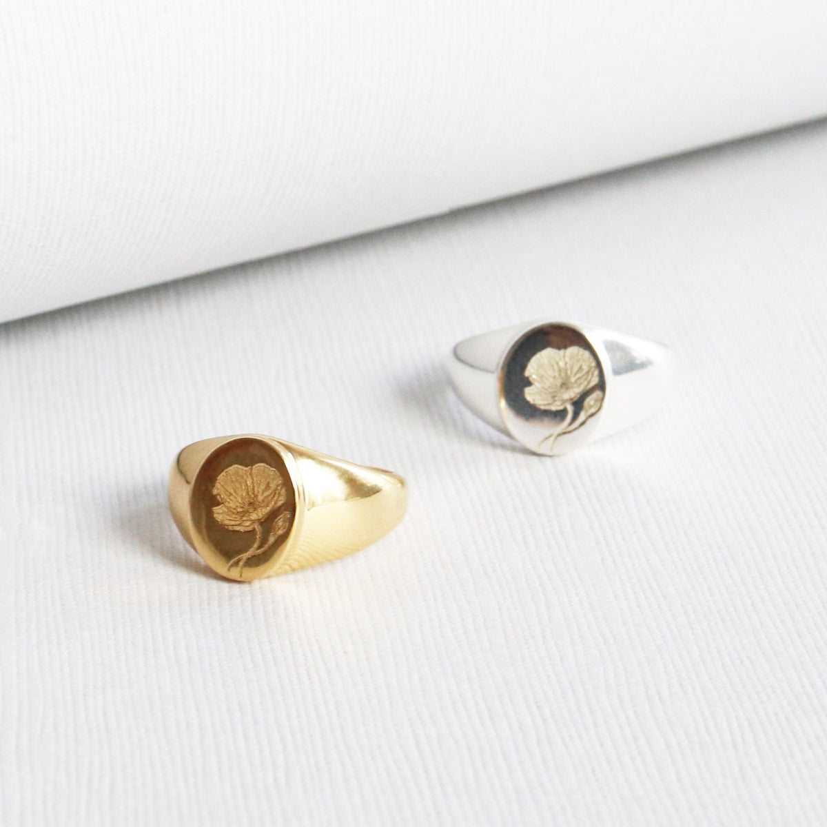 THE TEN SIGNET RING - SILVER - SO PRETTY CARA COTTER