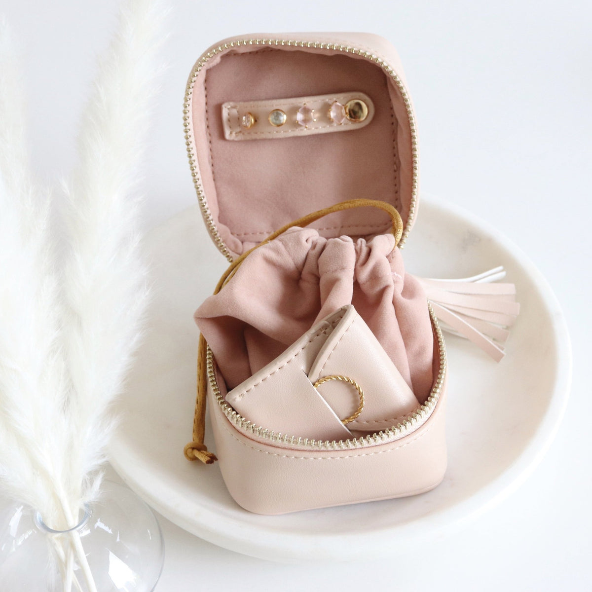 Wanderlust Daily Jewelry Bag - Blush Pink - SO PRETTY CARA COTTER